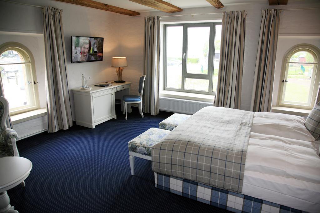 Hotel Alter Kornspeicher Neustrelitz Oda fotoğraf