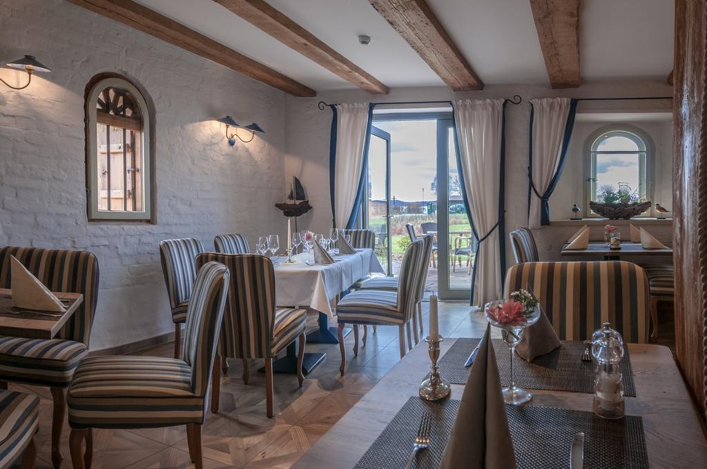 Hotel Alter Kornspeicher Neustrelitz Dış mekan fotoğraf